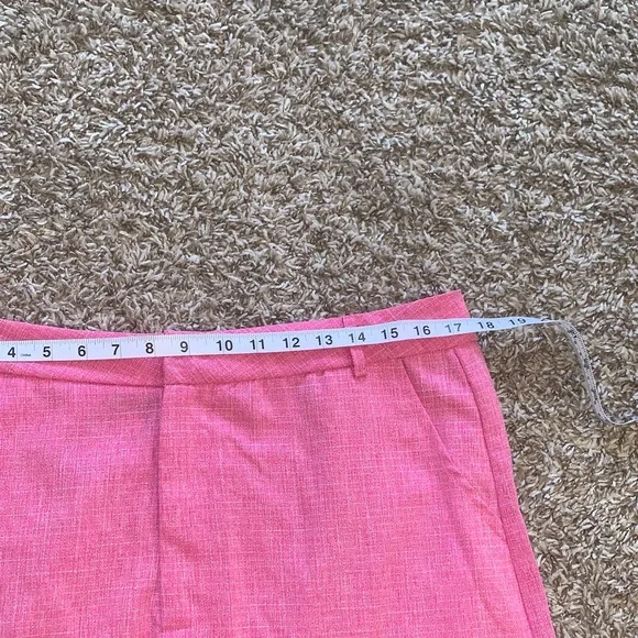 NWT PrettyLittleThing Women’s Hot Pink Tailored High-Waist Dressy Shorts Size 12 - Picture 6 of 8
